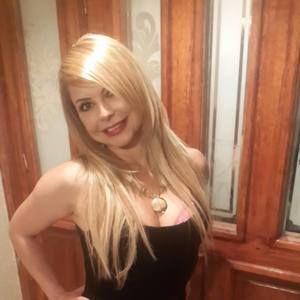 Meet your Posher, Aida